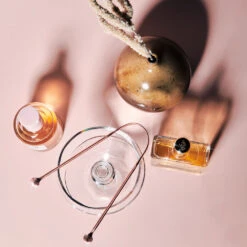 Gratte-Langue Ayurvédique En Cuivre 8 Gratte-Langue Ayurvédique En Cuivre -Beaute Luxe Soldes 07 21 Cosmic dealer Encart Inspi4 TINY