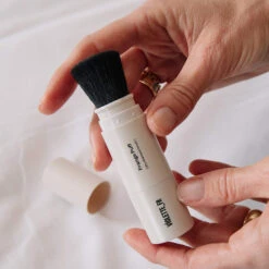 Frange Puff Shampoing Sec 15 Frange Puff Shampoing Sec -Beaute Luxe Soldes 1FP carre