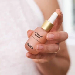 UV Damage Rescue Sérum Après-Soleil 10 UV Damage Rescue Sérum Après-Soleil -Beaute Luxe Soldes 2vfr serums superlatif UV damage rescue carre