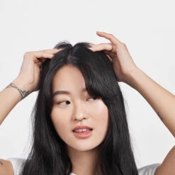 Frange Puff Shampoing Sec 12 Frange Puff Shampoing Sec -Beaute Luxe Soldes 3FP carre