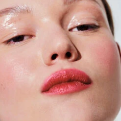 Rouge à Lèvres Semi Mat -Beaute Luxe Soldes 4Ral Carre