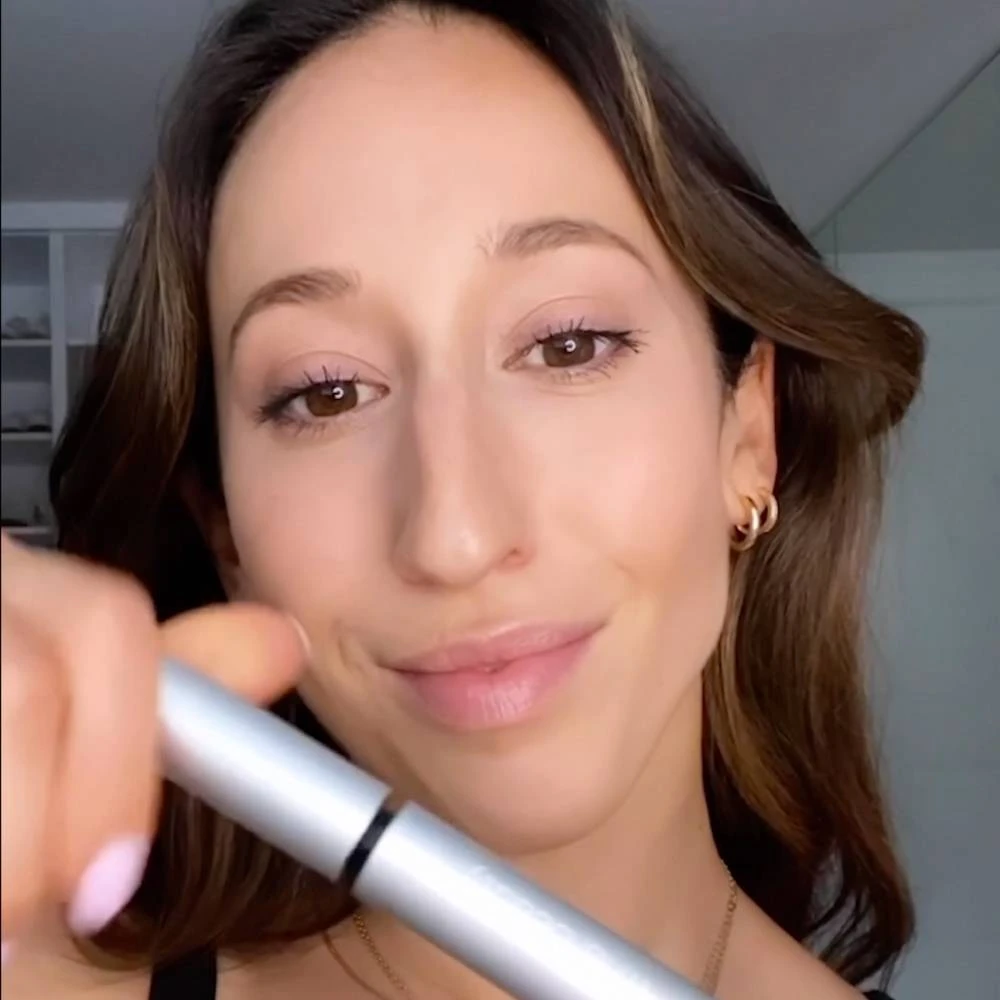 RMS Beauty Straight Up Volumizing Peptide Mascara 2 RMS Beauty Straight Up Volumizing Peptide Mascara – Image 2