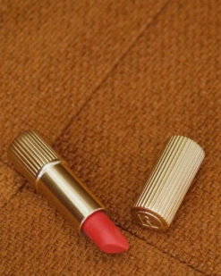 Rouge à Lèvres Semi Mat -Beaute Luxe Soldes Capture d ecran 2023 05 09 a 10.47.23