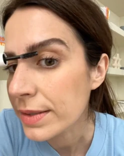 Gel Fixateur Sourcils 15 Gel Fixateur Sourcils -Beaute Luxe Soldes Captured ecran2023 07 18a09.58.06