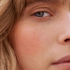 Fond De Teint 17 Fond De Teint -Beaute Luxe Soldes Encart Inspi modele blsuh 6185c58f bad8 48e1 864e ff98cb4a4589