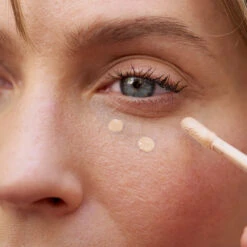 Correcteur 16 Correcteur -Beaute Luxe Soldes Encart Inspi modele correcteur