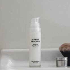 Renewing Night Cream Crème De Nuit Anti-Âge 7 Renewing Night Cream Crème De Nuit Anti-Âge -Beaute Luxe Soldes Encart inspi SK Renewing 22 2 Night