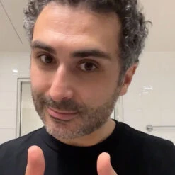 Coffret Les Essentiels Homme 7 Coffret Les Essentiels Homme -Beaute Luxe Soldes coffrethommevideo1